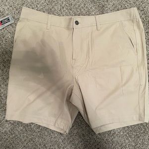 32 Degrees Performance/Golf Shorts